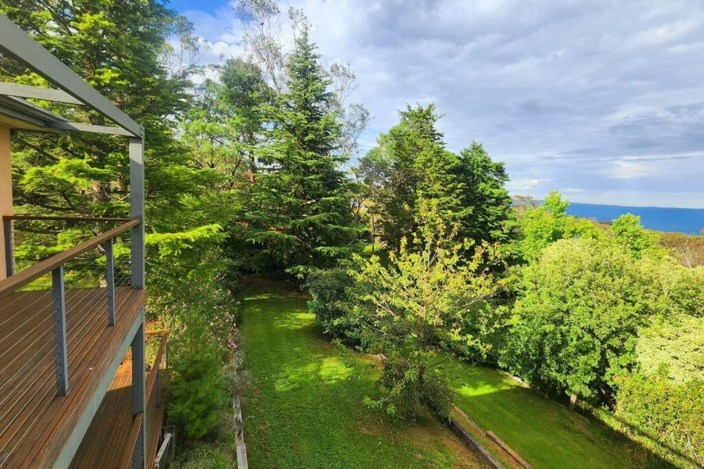 Narrow Neck Views - Peaceful 4 Bedroom Home With Stunning Views! Katoomba Bagian luar foto