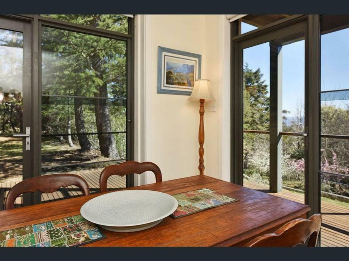 Narrow Neck Views - Peaceful 4 Bedroom Home With Stunning Views! Katoomba Bagian luar foto