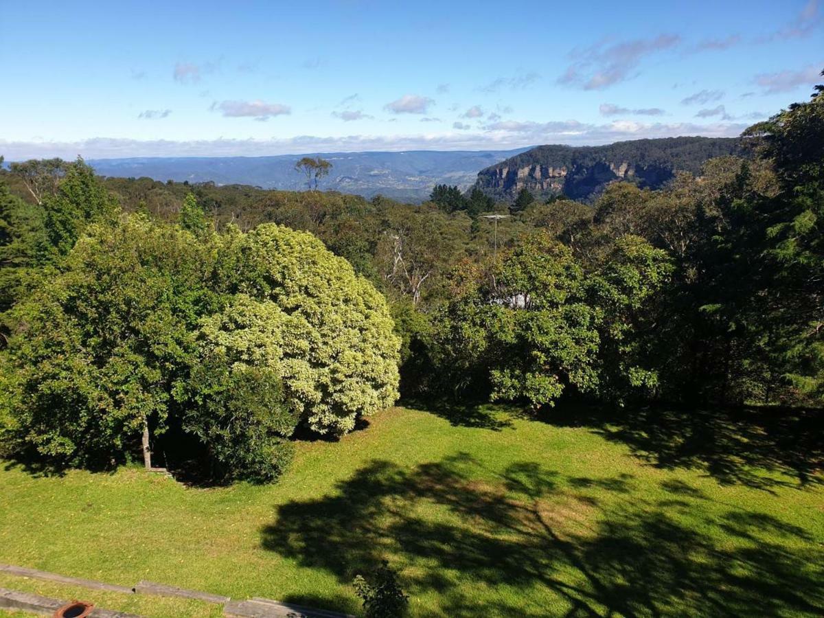 Narrow Neck Views - Peaceful 4 Bedroom Home With Stunning Views! Katoomba Bagian luar foto